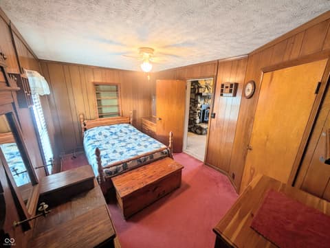 Photo of 5599 N State Road 9, Hope, IN