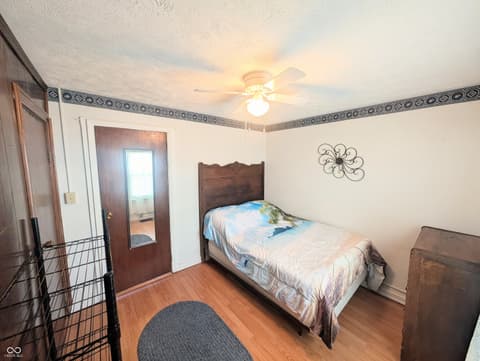 Photo of 5599 N State Road 9, Hope, IN