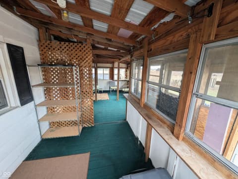 Photo of 5599 N State Road 9, Hope, IN