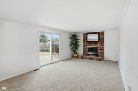 Photo of 744 Sunblest Boulevard, Fishers, IN