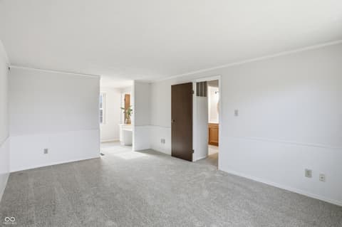 Photo of 744 Sunblest Boulevard, Fishers, IN