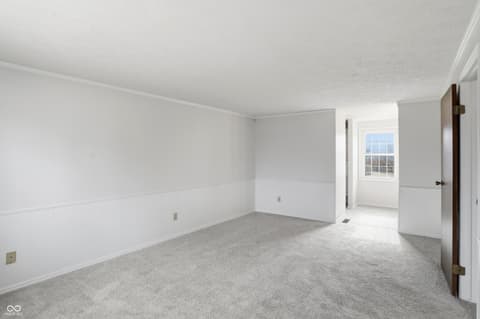 Photo of 744 Sunblest Boulevard, Fishers, IN