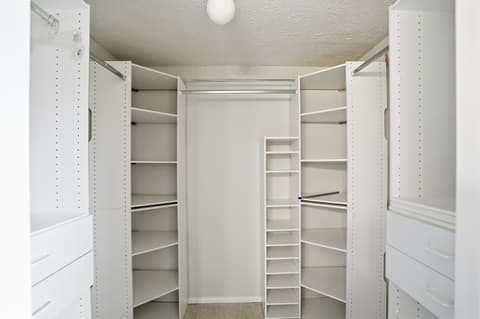 Photo of 744 Sunblest Boulevard, Fishers, IN