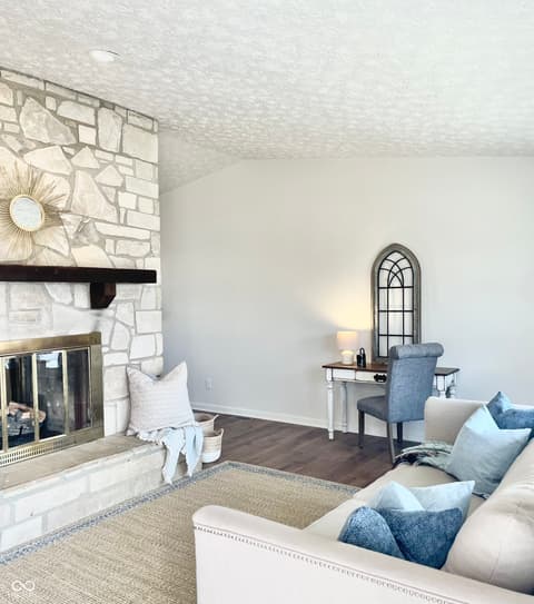 Photo of 1737 Brer Rabbit Drive, Greenwood, IN