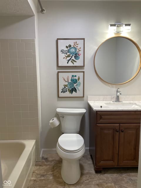 Photo of 1737 Brer Rabbit Drive, Greenwood, IN