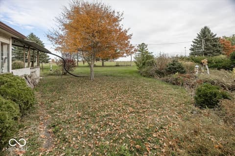 Yard at 5579 W US Highway 36, Middletown, IN