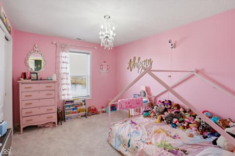 Photo of 990 Youngs Creek Drive, Franklin, IN