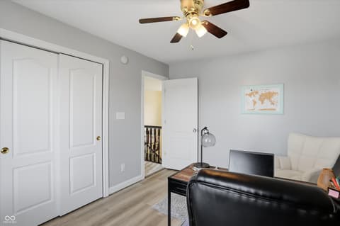 Photo of 990 Youngs Creek Drive, Franklin, IN
