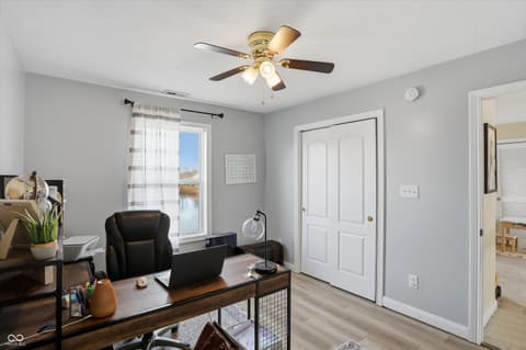 Photo of 990 Youngs Creek Drive, Franklin, IN