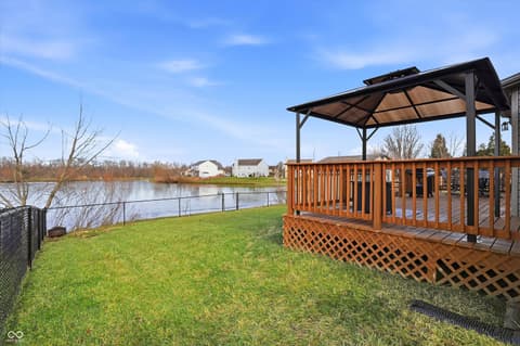 Photo of 990 Youngs Creek Drive, Franklin, IN