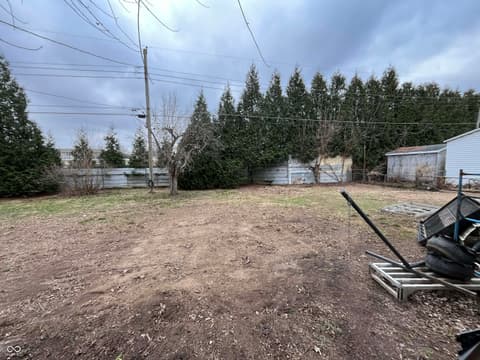 Photo of 716 Fairview Drive, Columbus, IN
