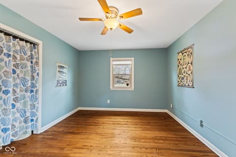 Primary bedroom at 907 Fairway Drive, Indianapolis, IN