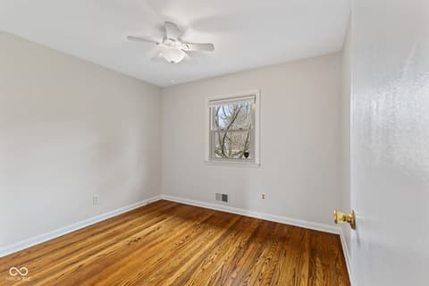 Photo of 907 Fairway Drive, Indianapolis, IN