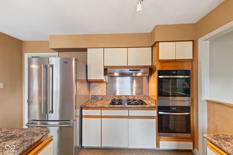 Kitchen at 907 Fairway Drive, Indianapolis, IN