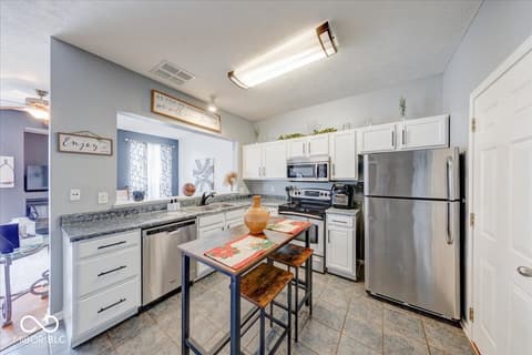 Photo of 7045 Gavin Drive, Indianapolis, IN