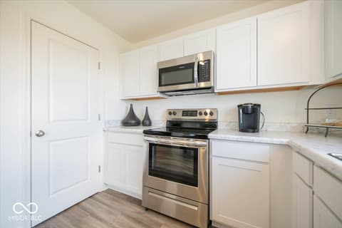Kitchen at 2805 Brahms Way, Indianapolis, IN