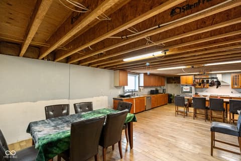 Dining room at 5395 State Road 39, Martinsville, IN