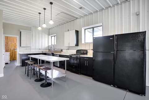 Kitchen at 940 W 1090 N, Fountaintown, IN