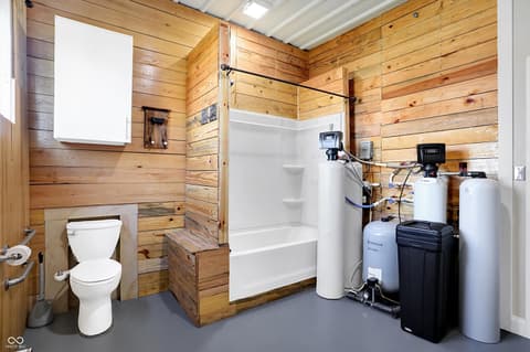 Bathroom at 940 W 1090 N, Fountaintown, IN