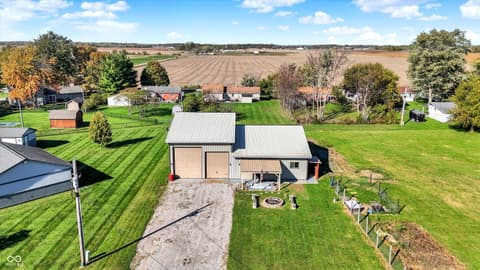 Aerial view at 940 W 1090 N, Fountaintown, IN