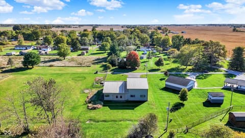 Aerial view at 940 W 1090 N, Fountaintown, IN
