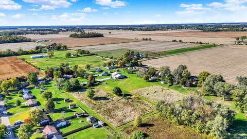 Aerial view at 940 W 1090 N, Fountaintown, IN