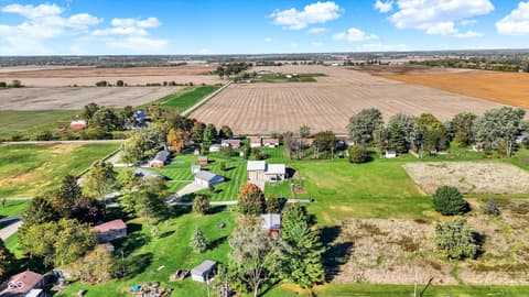 Aerial view at 940 W 1090 N, Fountaintown, IN