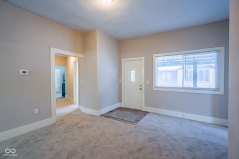 Foyer at 406 W 6th Street, Anderson, IN