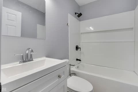Photo of 442 S Oxford Street, Indianapolis, IN
