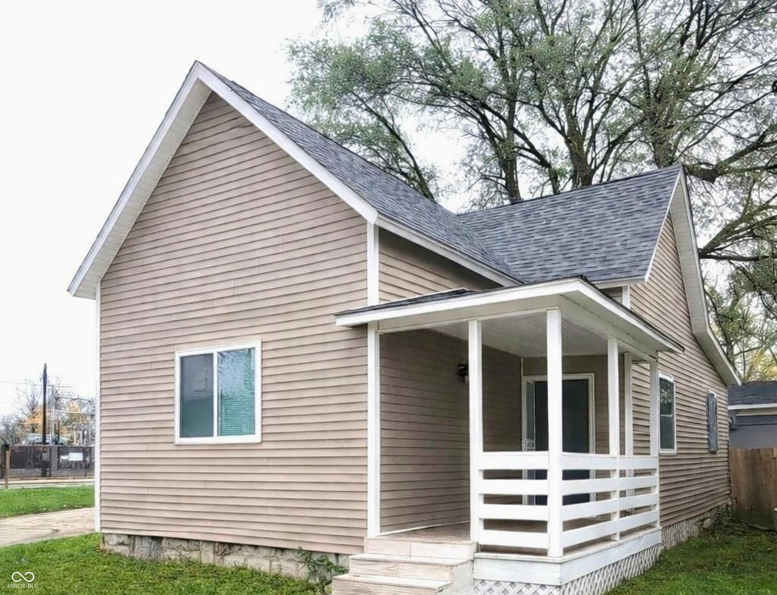 Front exterior at 416 N Mulberry Street, Muncie, IN