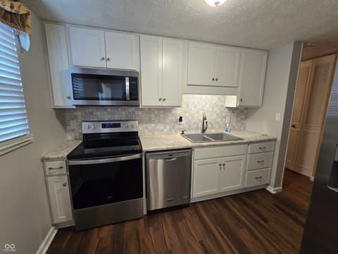 Photo of 7620 Snowflake Drive, Indianapolis, IN