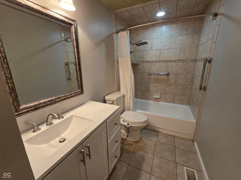 Photo of 7620 Snowflake Drive, Indianapolis, IN