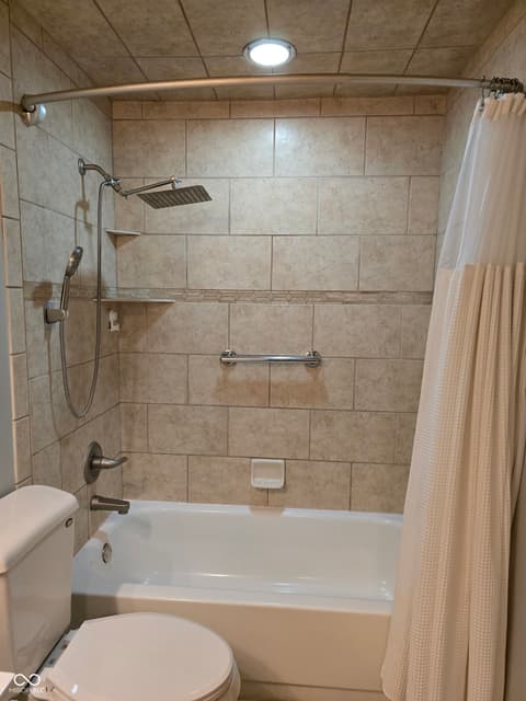 Photo of 7620 Snowflake Drive, Indianapolis, IN