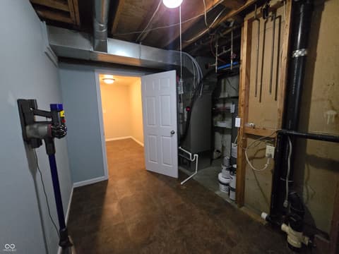 Photo of 7620 Snowflake Drive, Indianapolis, IN