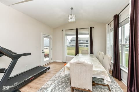 Photo of 10545 Oak Bend Boulevard, Indianapolis, IN