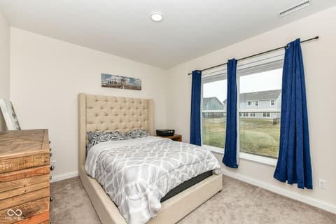 Photo of 10545 Oak Bend Boulevard, Indianapolis, IN