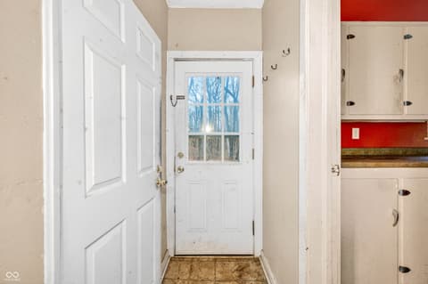 Photo of 6570 S County Road 850 E, Crothersville, IN