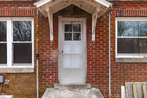 Photo of 6570 S County Road 850 E, Crothersville, IN