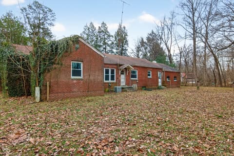 Photo of 6570 S County Road 850 E, Crothersville, IN