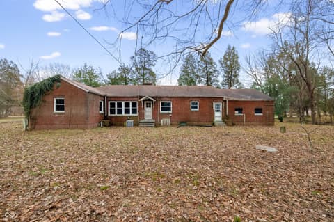 Photo of 6570 S County Road 850 E, Crothersville, IN