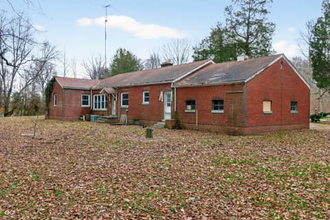 Photo of 6570 S County Road 850 E, Crothersville, IN