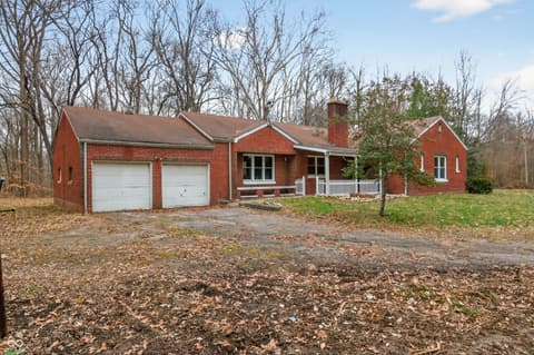 Photo of 6570 S County Road 850 E, Crothersville, IN