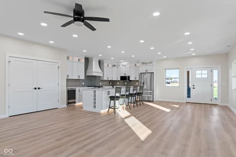 Photo of 1928 N 300 W, Greenfield, IN