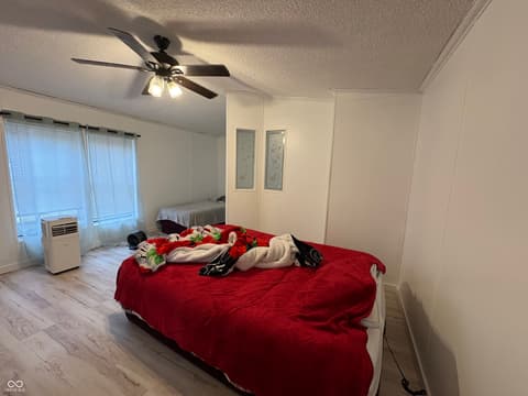 Photo of 258 Ole Rocking Chair Way, Cloverdale, IN