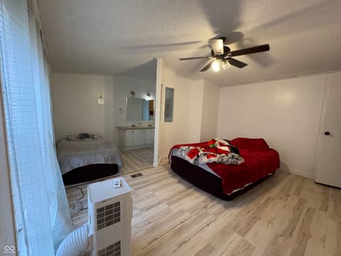 Photo of 258 Ole Rocking Chair Way, Cloverdale, IN