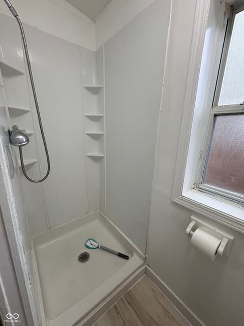 Photo of 258 Ole Rocking Chair Way, Cloverdale, IN