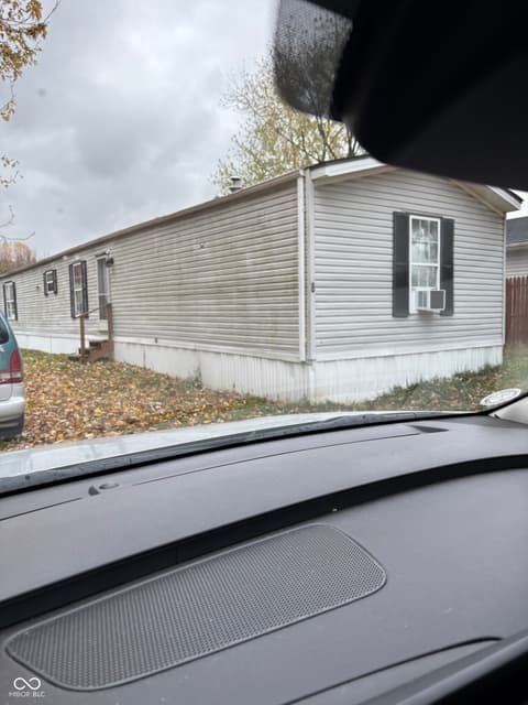 Photo of 258 Ole Rocking Chair Way, Cloverdale, IN