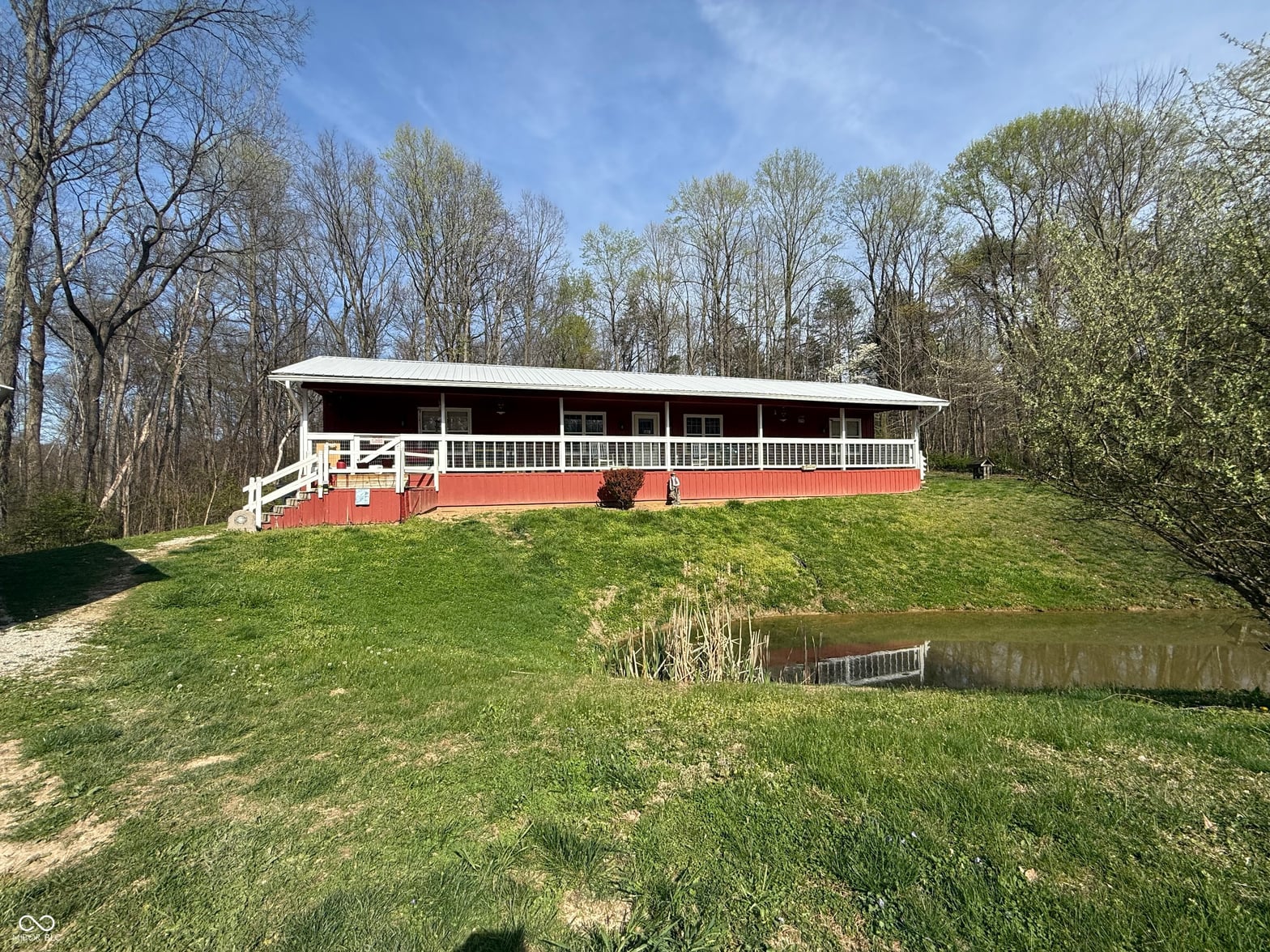 Front exterior at 2154 Hornettown Road, Morgantown, IN