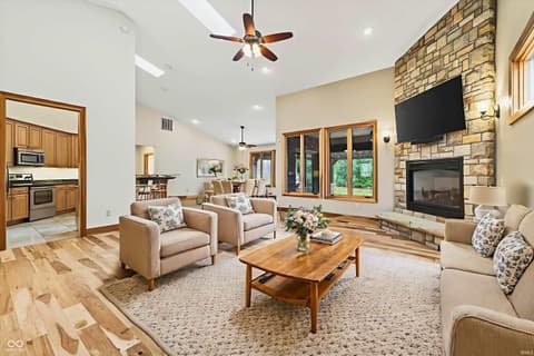 Photo of 4602 E Falls Creek Drive, Bloomington, IN