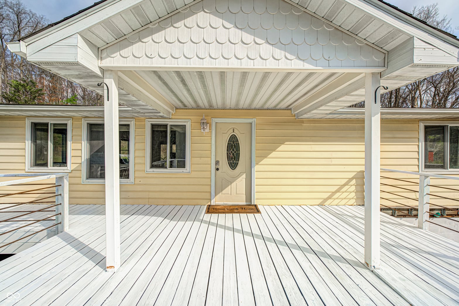 Outdoor living area at 1498 Upper Schooner Road, Nashville, IN